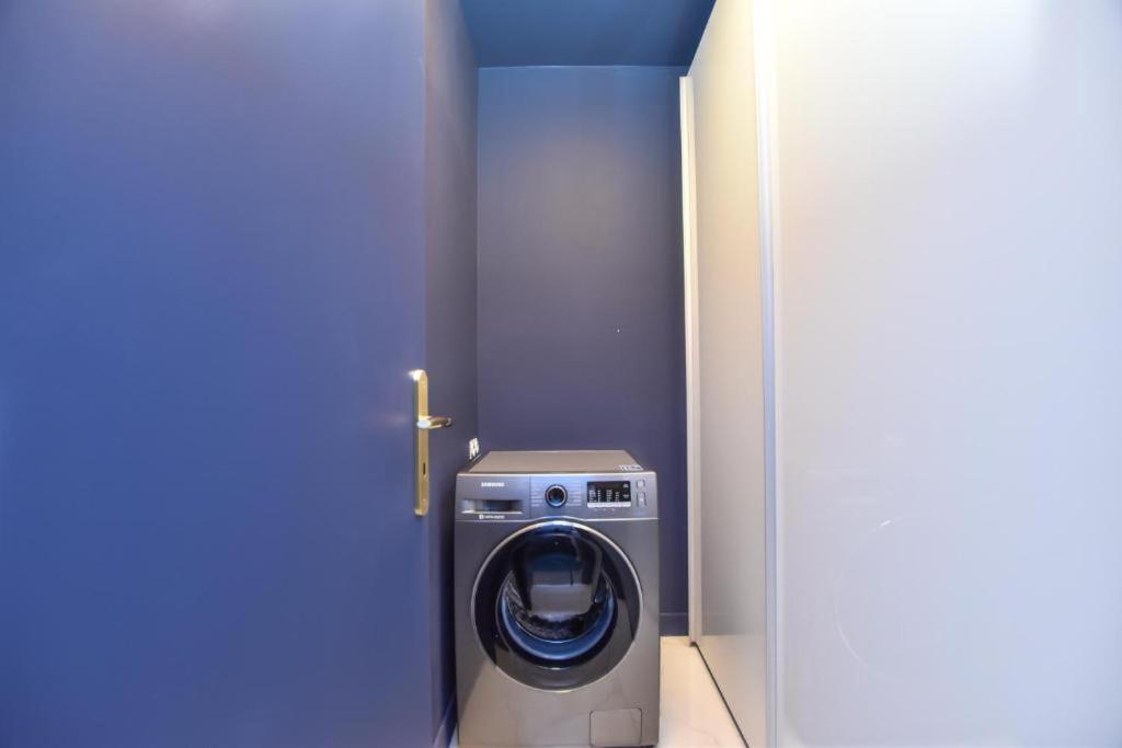 Ferienwohnung Luxury Paris La Vie En Rose Jacuzzi Terrasse Parking Exterior foto