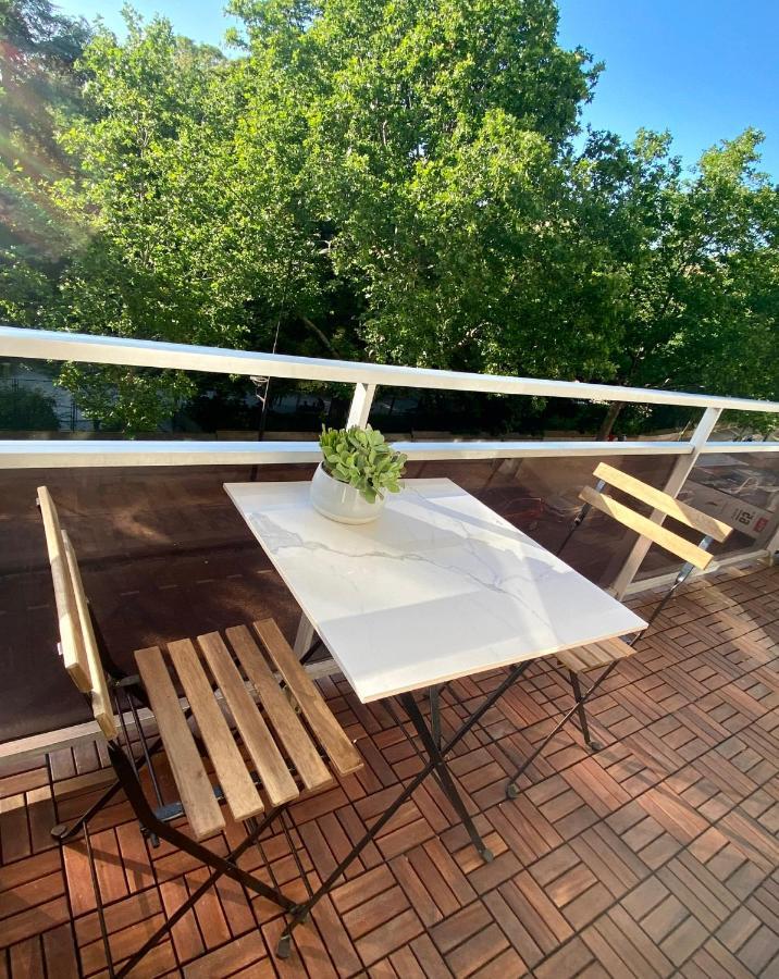 Ferienwohnung Luxury Paris La Vie En Rose Jacuzzi Terrasse Parking Exterior foto